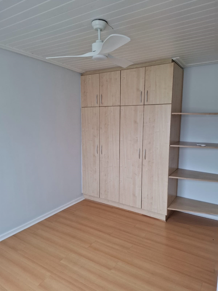 To Let 2 Bedroom Property for Rent in Sea Point Western Cape